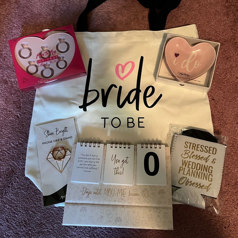 💜 5/$40 💜 Miss to Mrs Bundle